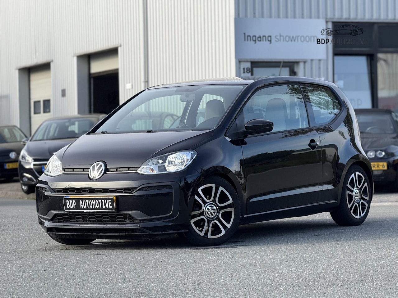 Volkswagen Up! - 1.0 TSI BMT high up! 90 PK!/16''LM VELGEN/SPORTONDERSTEL/MOOIE AUTO - AutoWereld.nl