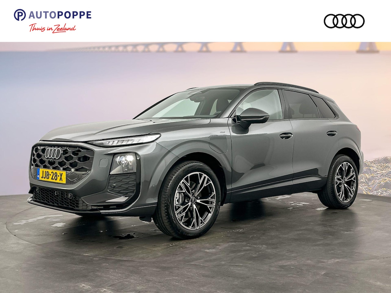 Audi Q3 - S edition e-hybrid 200 kW / 272 PK Hatchback 6 ver - AutoWereld.nl