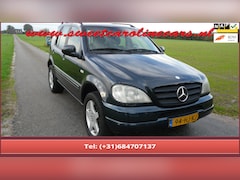 Mercedes-Benz M-klasse - 430 V8 4x4..VOL