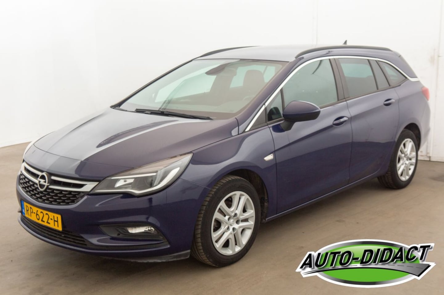 Opel Astra Sports Tourer - 1.4 Navi Clima Business+ - AutoWereld.nl