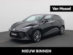 MG MG4 Electric - Luxury 64 kWh AUTOMAAT | CAMERA | NAVIGATIE | APPLE CARPLAY | HALF STOF-LEDEREN BEKLEDING