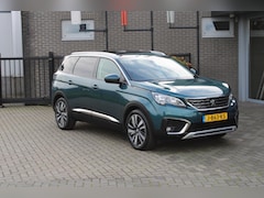Peugeot 5008 - 1.2 PureTech Premium Avantage 7P/Trekhaak/Pano/N.A.P