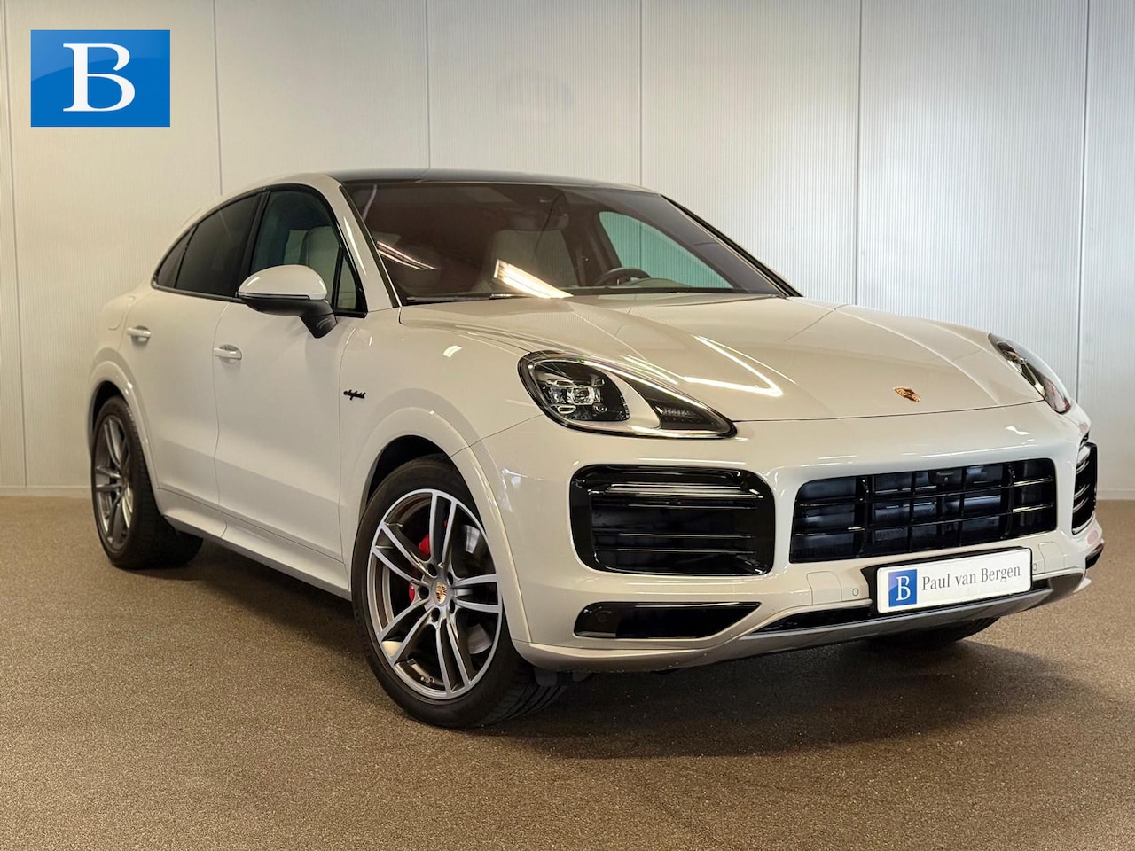 Porsche Cayenne Coupé - 3.0 E-Hybrid Platinum Edition SPORT DESIGN-PANO-LUCHTV-STOELEN 18 VOUDIG-COMPLEET - AutoWereld.nl