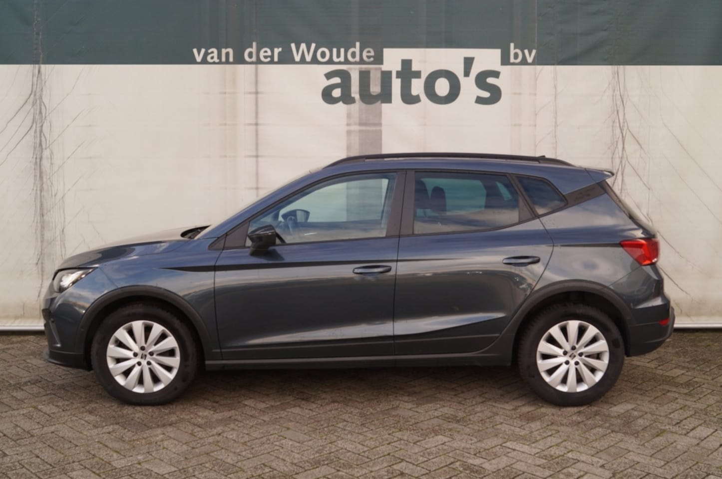 SEAT Arona - 1.0 TSI 110pk DSG Style Edition -NAVI-ECC-PDC-CAM-ACC- - AutoWereld.nl