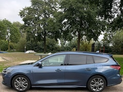 Ford Focus Wagon - 1.0 EcoBoost Hybrid ST Line X