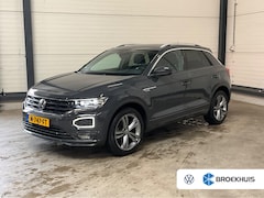 Volkswagen T-Roc - 1.5 TSI 150 pk Sport Business R 7-DSG | Achtertuirijcamera | Cruise control adaptief | Nav