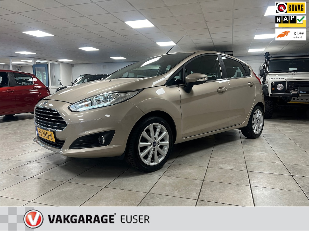 Ford Fiesta - 1.0 Titanium Navigatie, Parkeersensoren. Prijs is rijklaar Incl 6 maanden BOVAG garantie. - AutoWereld.nl