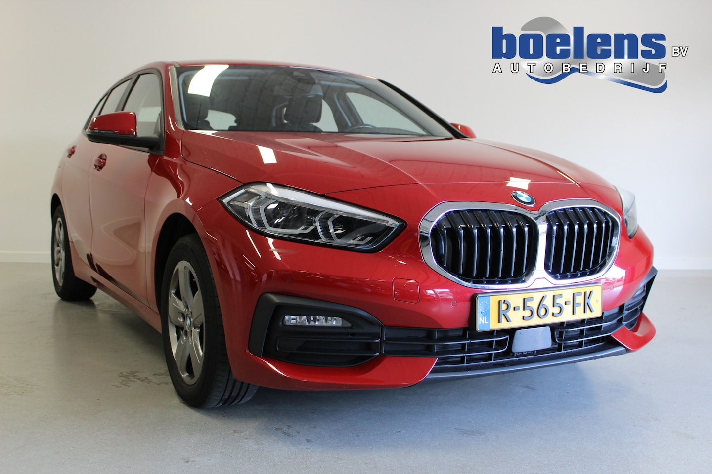 BMW 1-serie - 118i Business Edition | NL-AUTO+N.A.P! | LED | CLIMA | CRUISE | PDC | LMV | NAVIGATIE | DA - AutoWereld.nl
