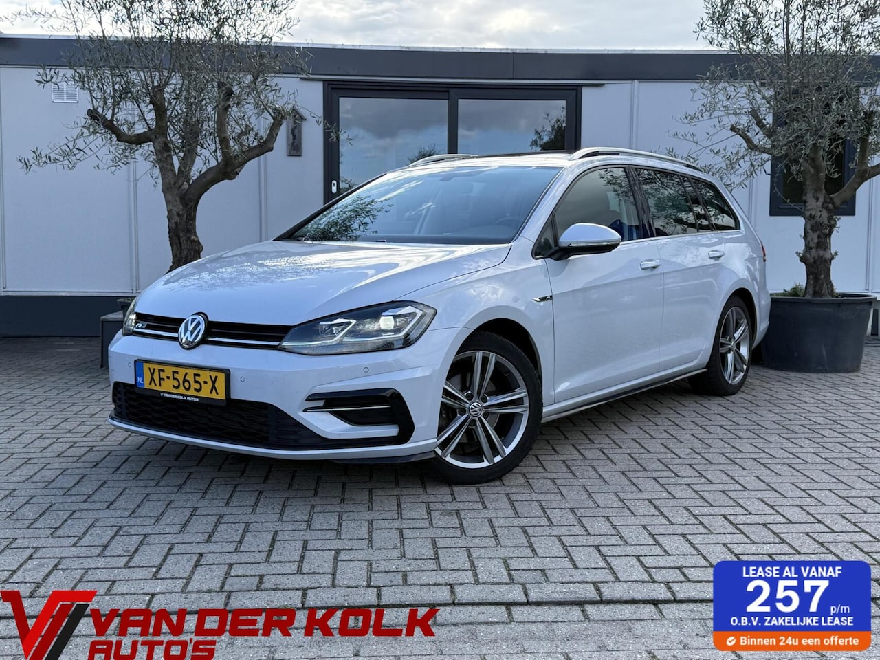 Volkswagen Golf Variant - 1.5 TSI R-Line Automaat Virtual Cockpit Panorama Adaptive Cruise Xenon Camera - AutoWereld.nl