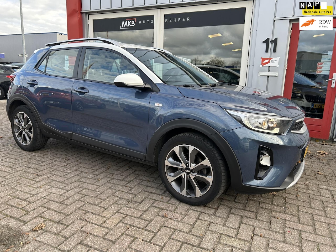 Kia Stonic - 1.0 T-GDi DynamicLine 1.0 T-GDi DynamicLine - AutoWereld.nl