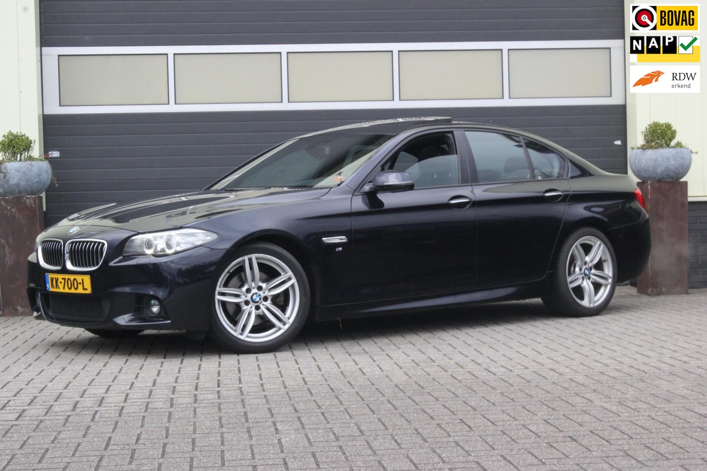BMW 5-serie - 520i M Sport Edition High Executive | Glasdak | - AutoWereld.nl