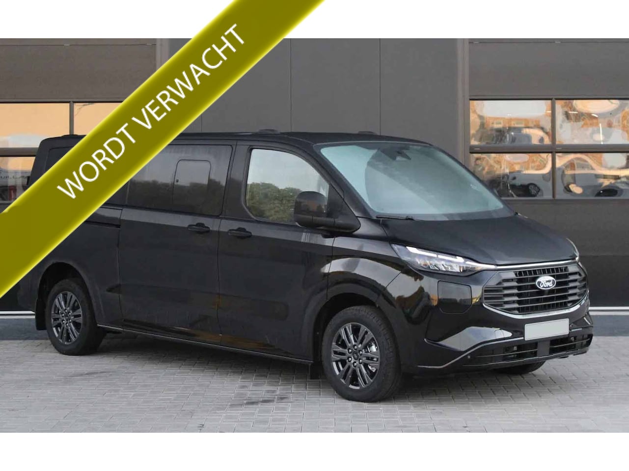 Ford Transit Custom - 320L 2.5 PHEV 233PK L2H1 Trend 8 Persoons PHEV Automaat Hybride | Airco | Adap. Cruise | N - AutoWereld.nl