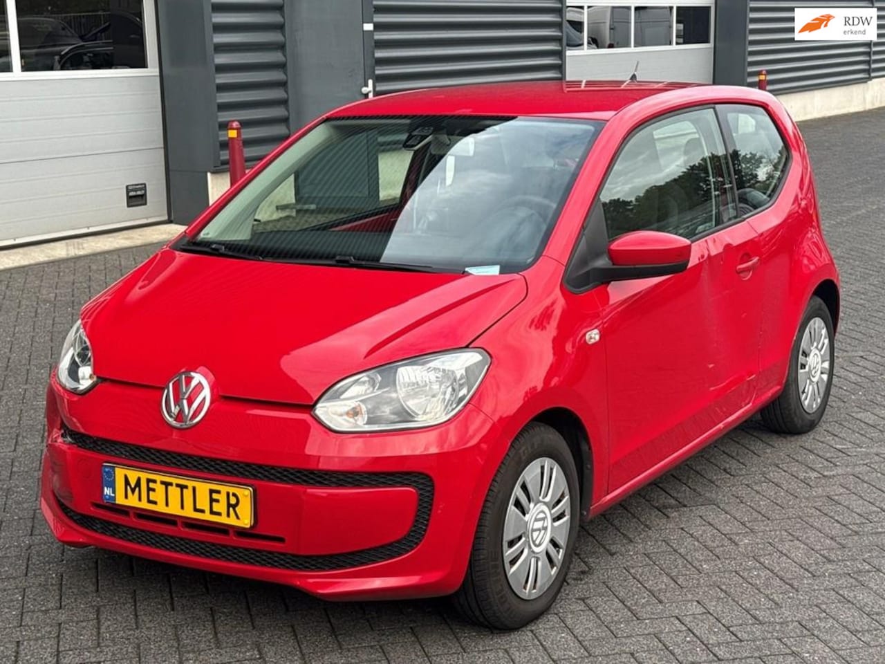 Volkswagen Up! - 1.0 move up! BlueMotion 1.0 move up! BlueMotion, airco, navigatie, pdc - AutoWereld.nl