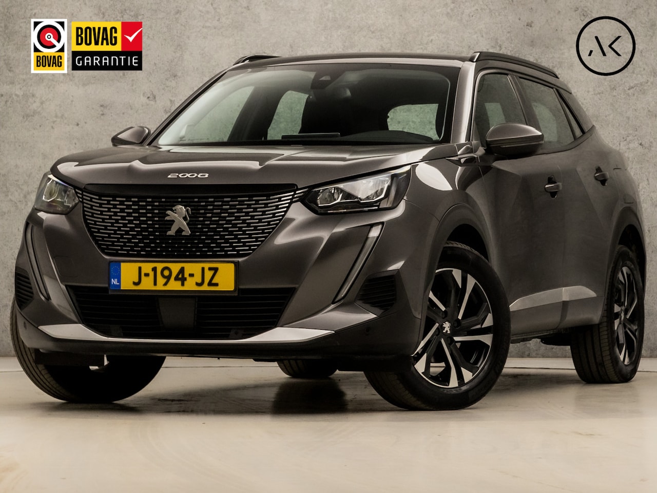 Peugeot 2008 - 1.2 PureTech Allure Sport Automaat (VIRTUAL COCKPIT, APPLE CARPLAY, GROOT NAVI, LEDER, STO - AutoWereld.nl