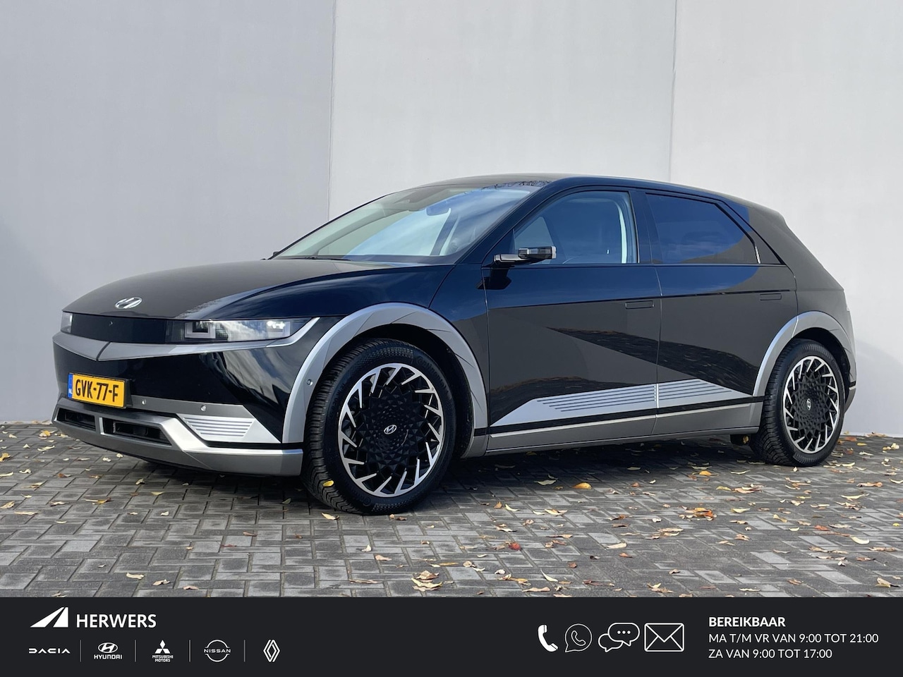 Hyundai IONIQ 5 - Lounge AWD 77.4 kWh / Origineel NL Auto / Panoramadak / Camera buitenspiegels / DAB / Bose - AutoWereld.nl