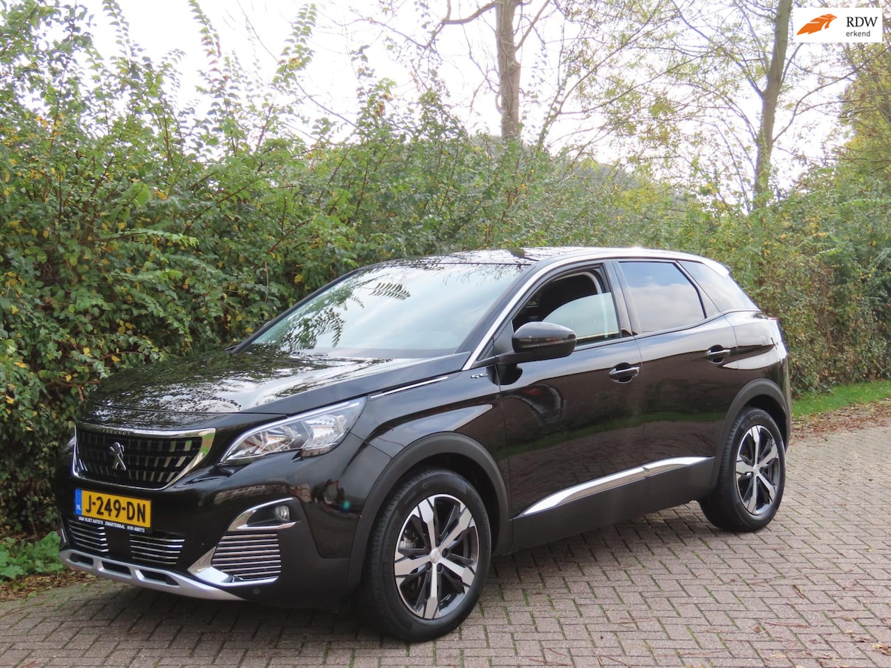 Peugeot 3008 - 1.2 PureTech Allure GT - AutoWereld.nl