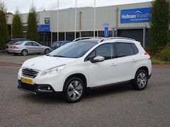 Peugeot 2008 - 1.2 PureTech Allure Automaat Panodak