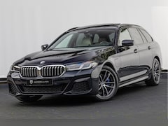 BMW 5-serie Touring - 530e xDrive Business Edition Plus Pano Comfortstoelen M-pakket