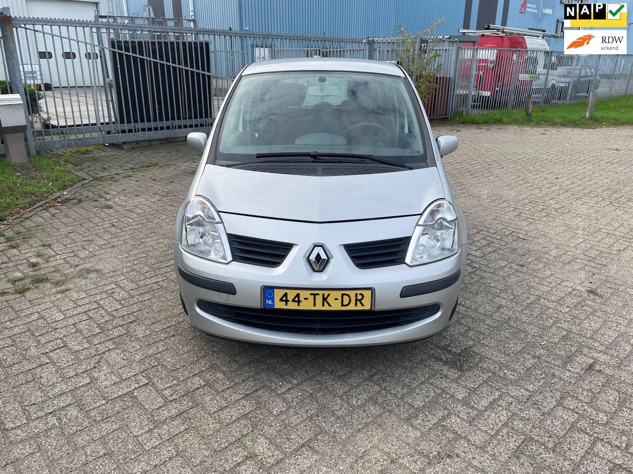 Renault Modus - 1.6-16V Air AUTOMAAT !!! - AutoWereld.nl