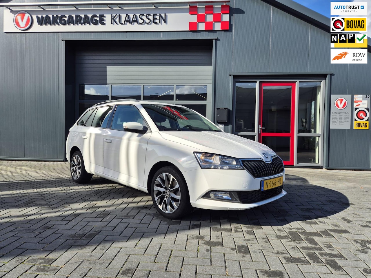 Skoda Fabia Combi - 1.0 TSI Business Edition 1.0 TSI Business Edition - AutoWereld.nl