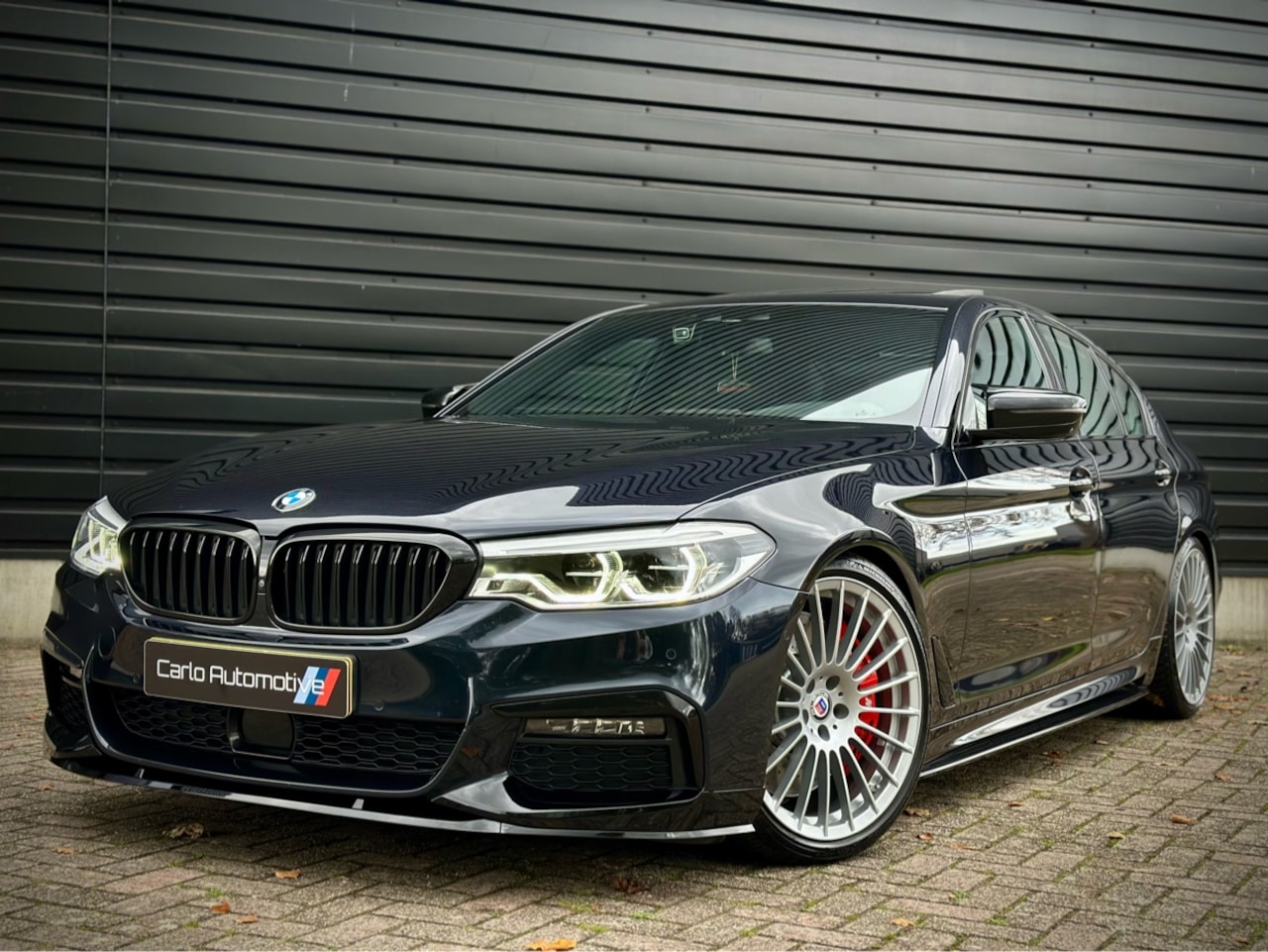 BMW 5-serie - 540i xDrive M-PERF. SOFTCL|B&W|DAK|360|NAPPA VOL! - AutoWereld.nl