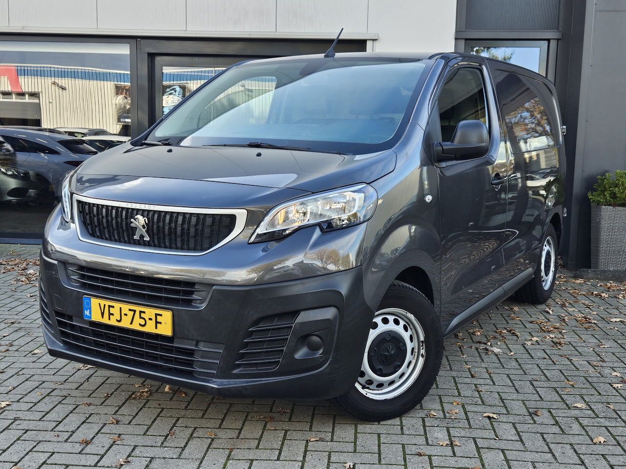 Peugeot Expert - 1.5 BlueHDI 100 Compact Premium + ANDROID + AIRCO + CRUISE - AutoWereld.nl