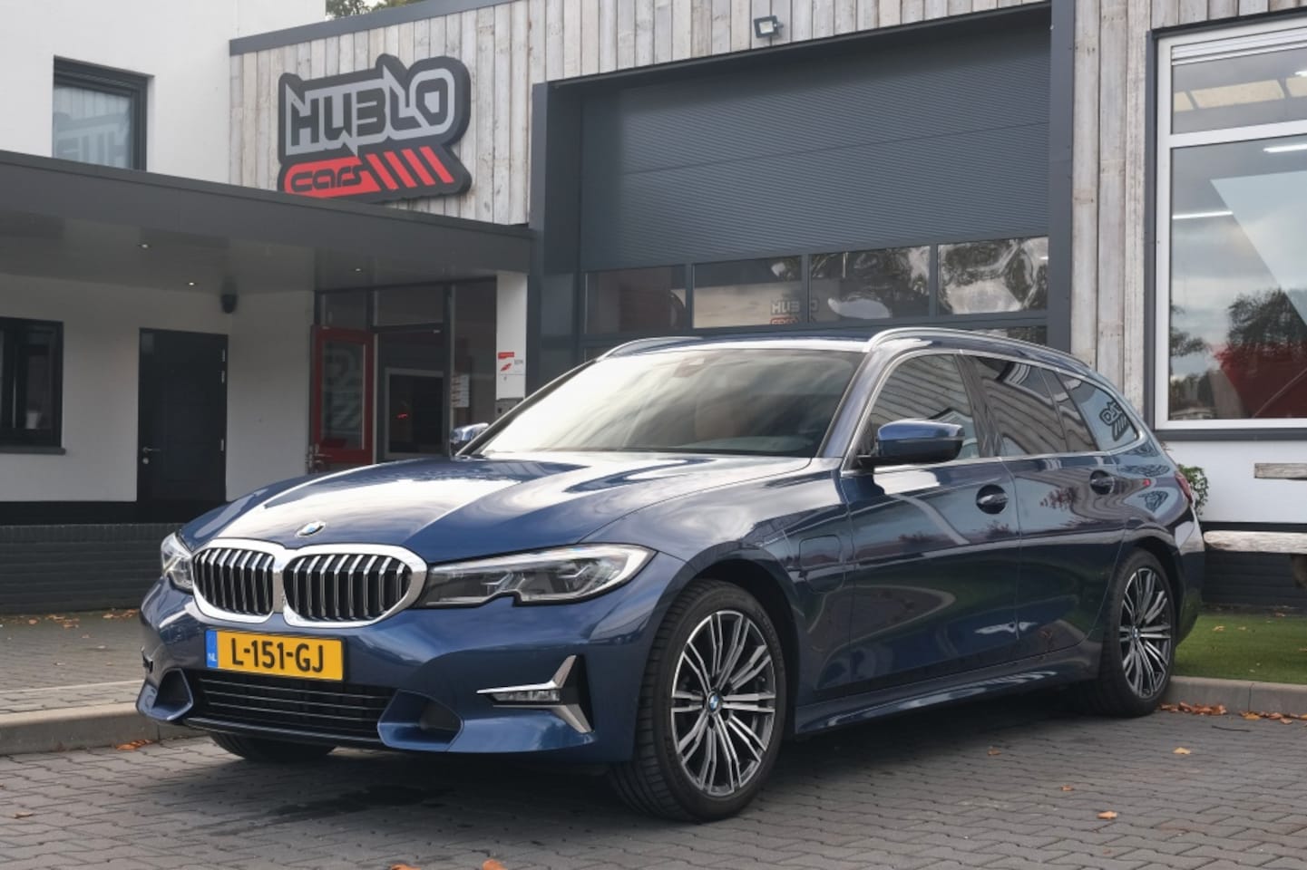 BMW 3-serie Touring - 320e Bns Ed.P - AutoWereld.nl