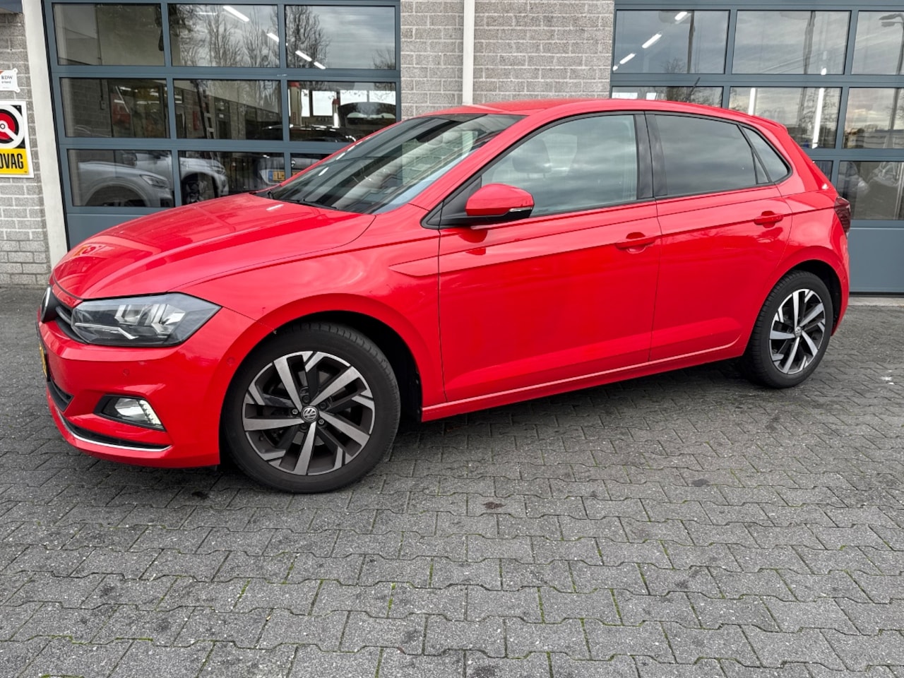 Volkswagen Polo - 1.0 TSI Highline 1.0 TSI Highline - AutoWereld.nl