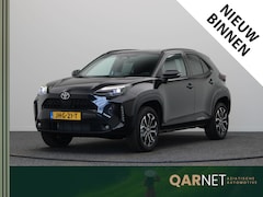 Toyota Yaris Cross - 1.5 Hybrid 130 Dynamic | Achteruitrijcamera | Stuur, Voorruit en stoelverwarming | Apple C