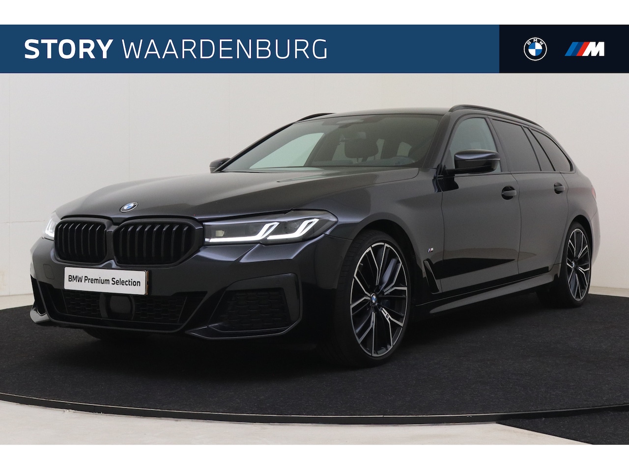 BMW 5-serie Touring - 540i xDrive High Executive M Sport Automaat / Trekhaak / Sportstoelen / Achteruitrijcamera - AutoWereld.nl