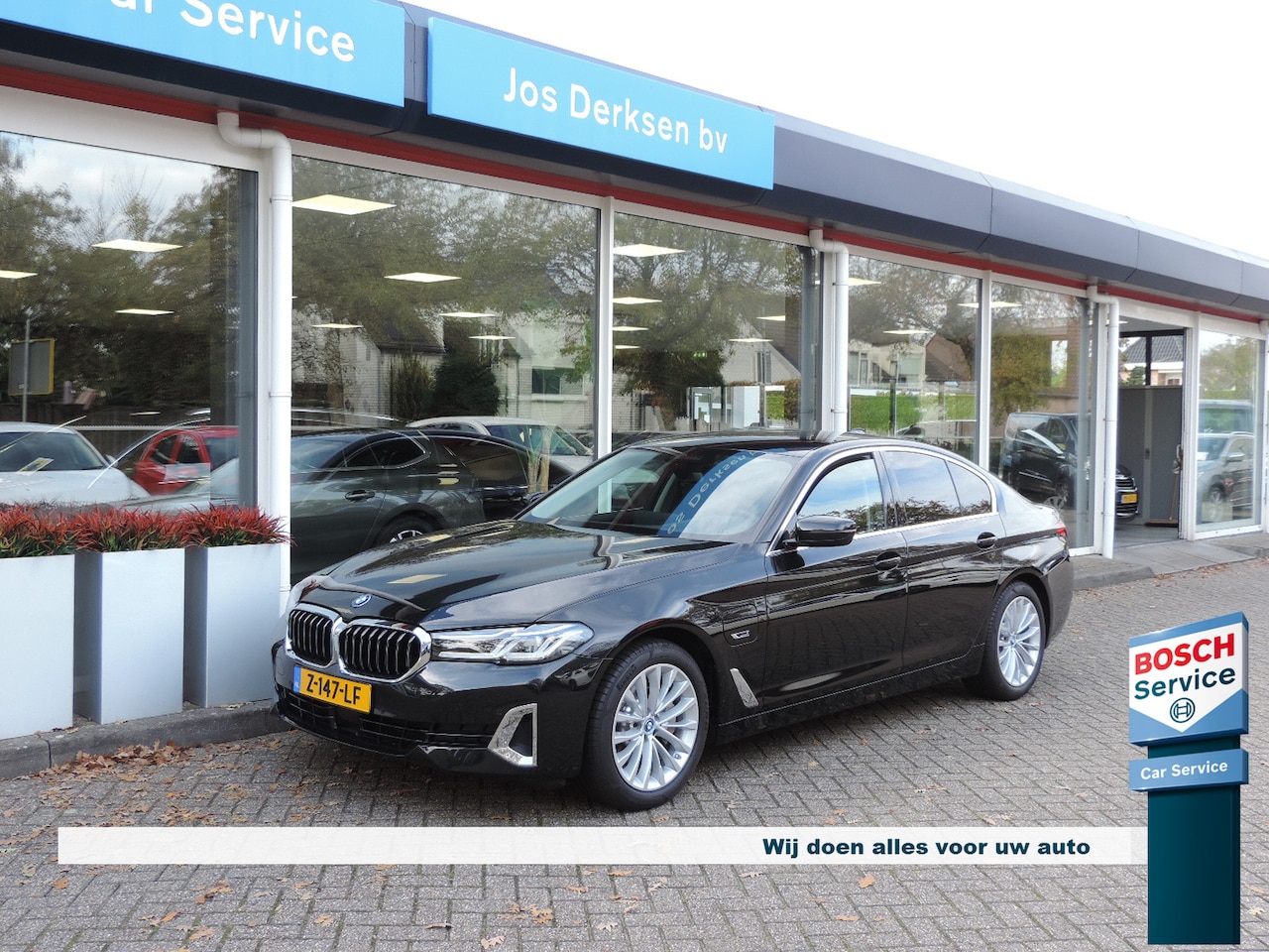 BMW 5-serie - 530e Business Edition Plus Luxery - Laserlicht | Head-up | Leer |  Driv. Ass. Prof. | Elek - AutoWereld.nl