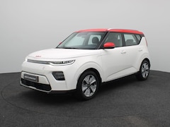 Kia e-Soul - DynamicPlusLine 64 kWh | 3 FASE | Stoel Stuur Verwarming | Navigatie | Climate Control | C