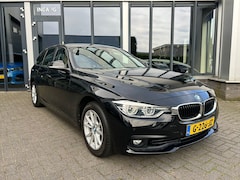 BMW 3-serie Touring - 318i 136pk Aut 2018 Zwart Leder Cruise control