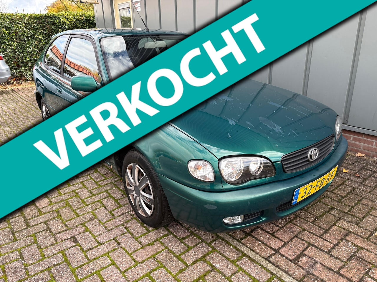 Toyota Corolla - 1.6 VVT-i Sol NAP//AIRCO//3DRS//ELEC.RAMEN - AutoWereld.nl