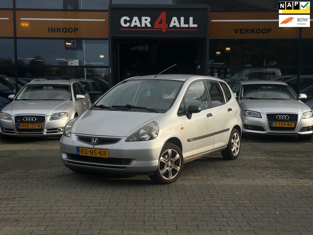 Honda Jazz - 1.2 S ELEKRAMEN/SPORTVELGEN/RIJDT PERFECT/NWE APK BIJ AFLEVERING - AutoWereld.nl