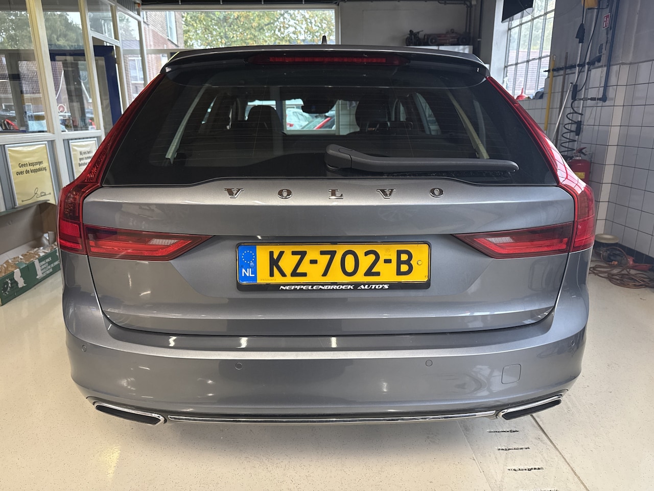 Volvo V90 - 2.0 T5 Inscription 2.0 T5 Inscription - AutoWereld.nl