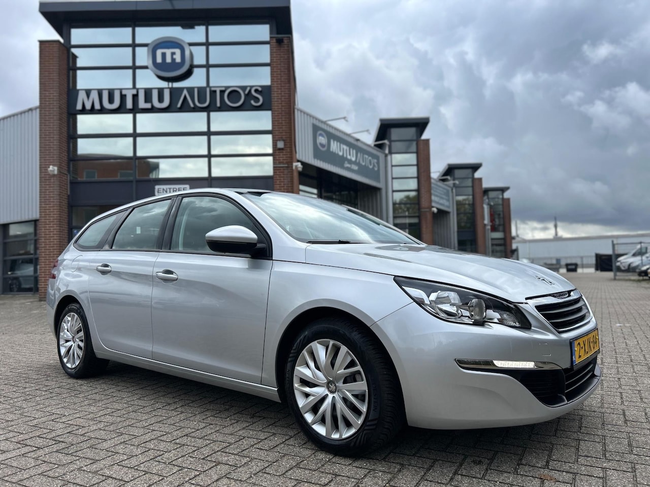 Peugeot 308 SW - 1.6 BlueHDI Access NAP Airco CRUISE APK - AutoWereld.nl