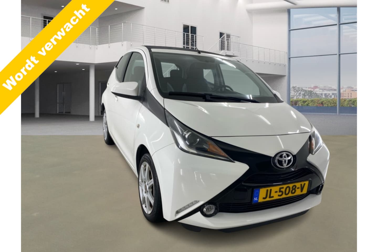 Toyota Aygo - 1.0 VVT-i x-Wave Cabrio-Top! Camera! VERWACHT!! - AutoWereld.nl