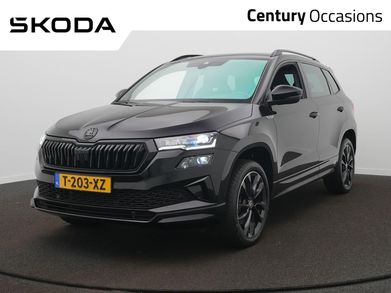 Skoda Karoq - 1.5 TSI ACT Sportline Business DSG / Elek. Trekhaak / Camera / Adap. Cruise - AutoWereld.nl