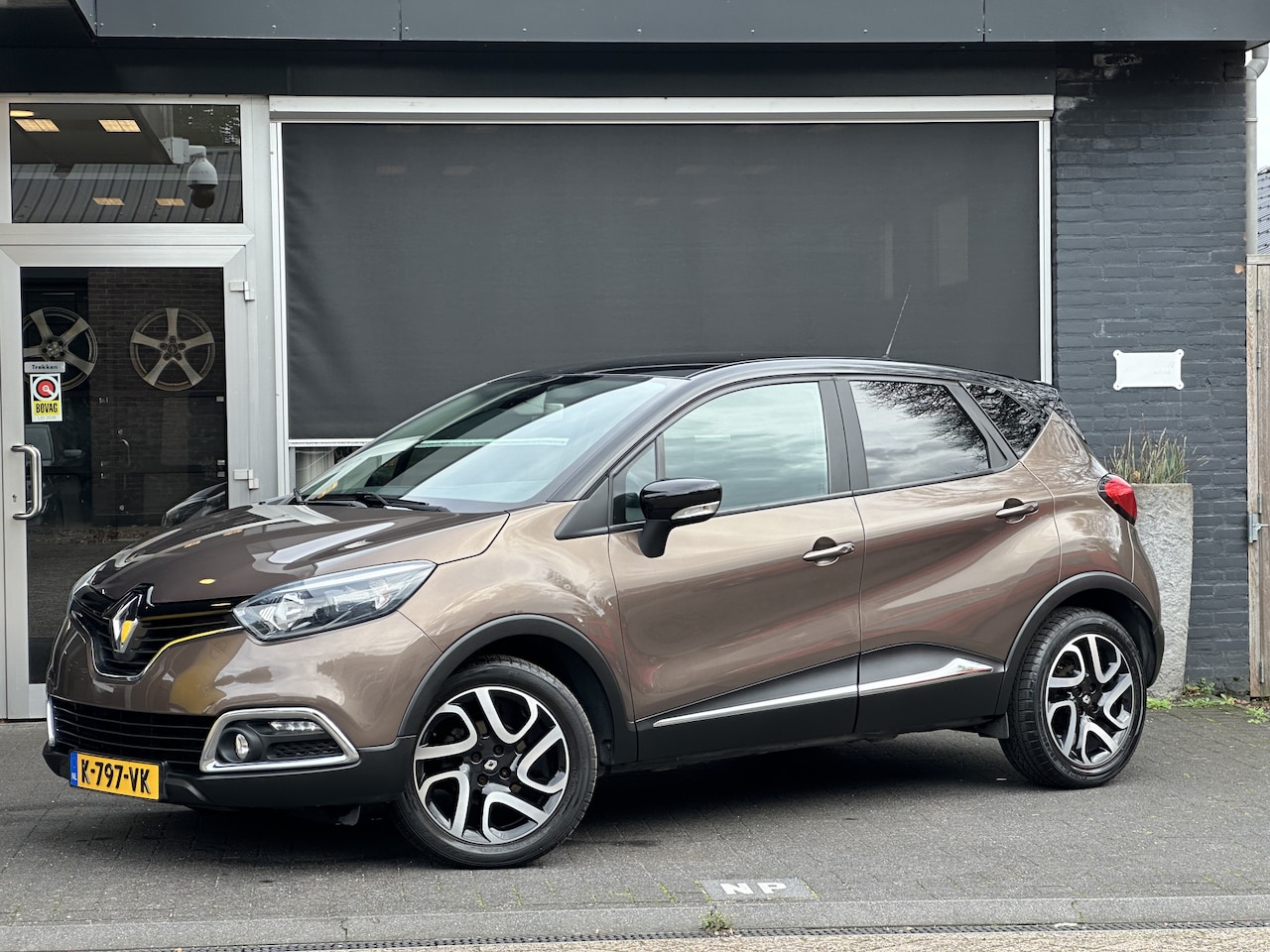 Renault Captur - 0.9 TCe Dynamique CLIMA / CRUISE / NAVI / BLUETOOTH - AutoWereld.nl