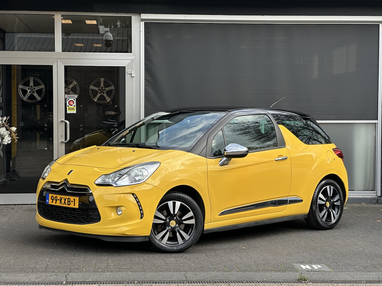 Citroën DS3 - 1.6 So Chic CLIMA / CRUISE / NAVI / STOELVERWARMING - AutoWereld.nl