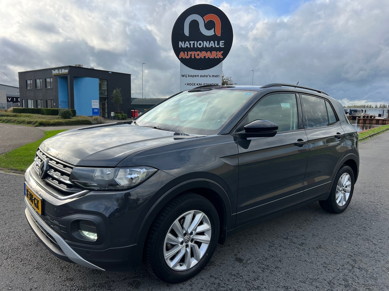 Volkswagen T-Cross - 2019 * 1.0 TSI Life * EURO 6 * APK * TOP CAR !! - AutoWereld.nl