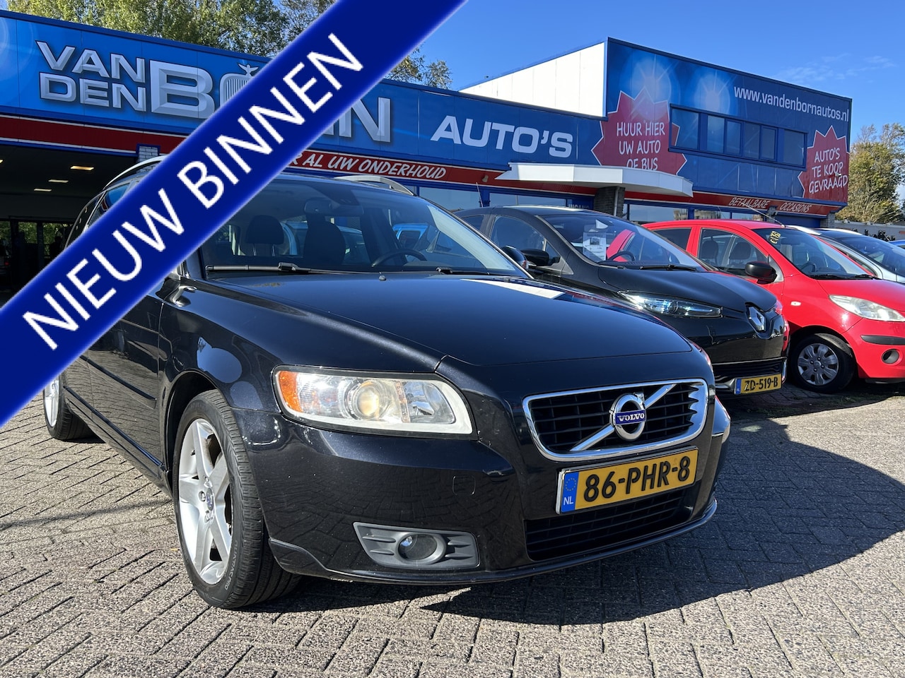 Volvo V50 - 2.0 Sport 17"LMV Airco Cruise 6 mnd garantie - AutoWereld.nl