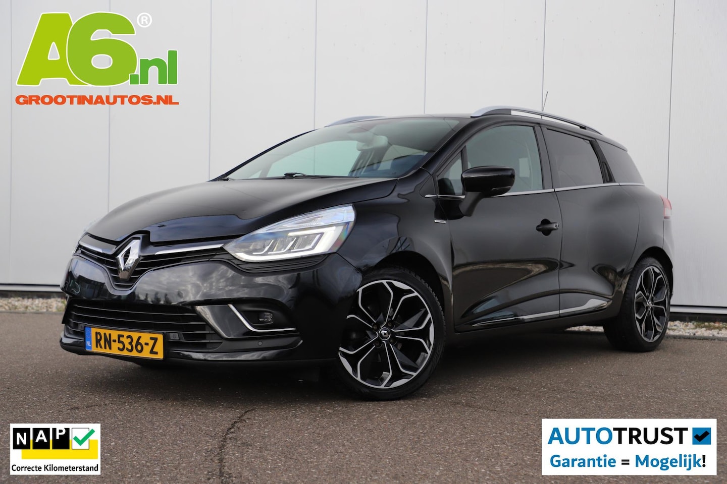 Renault Clio Estate - 0.9 TCe Bose Navigatie Achteruitrijcamera Clima Cruise Parkeersensor R-Link Stoelverwarmin - AutoWereld.nl