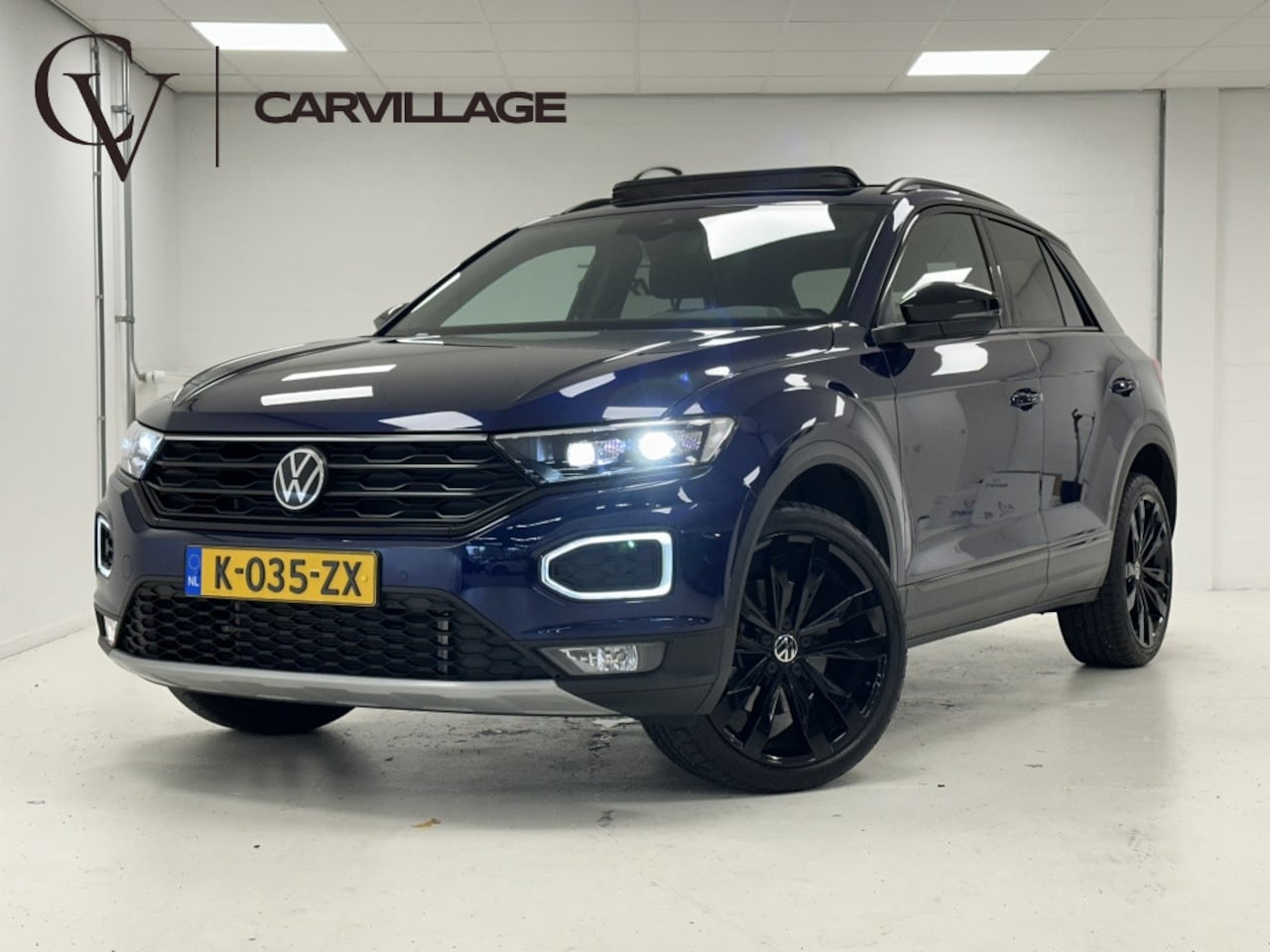 Volkswagen T-Roc - 1.5 TSI Sport | Panoramadak | Beatsaudio | Camera | - AutoWereld.nl