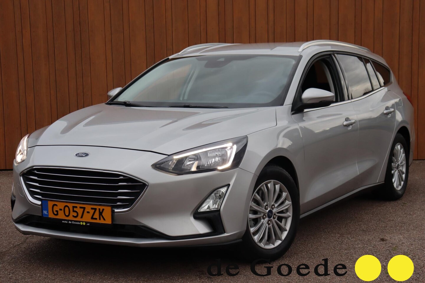 Ford Focus Wagon - 1.0 EcoBoost Titanium Business org.NL - AutoWereld.nl