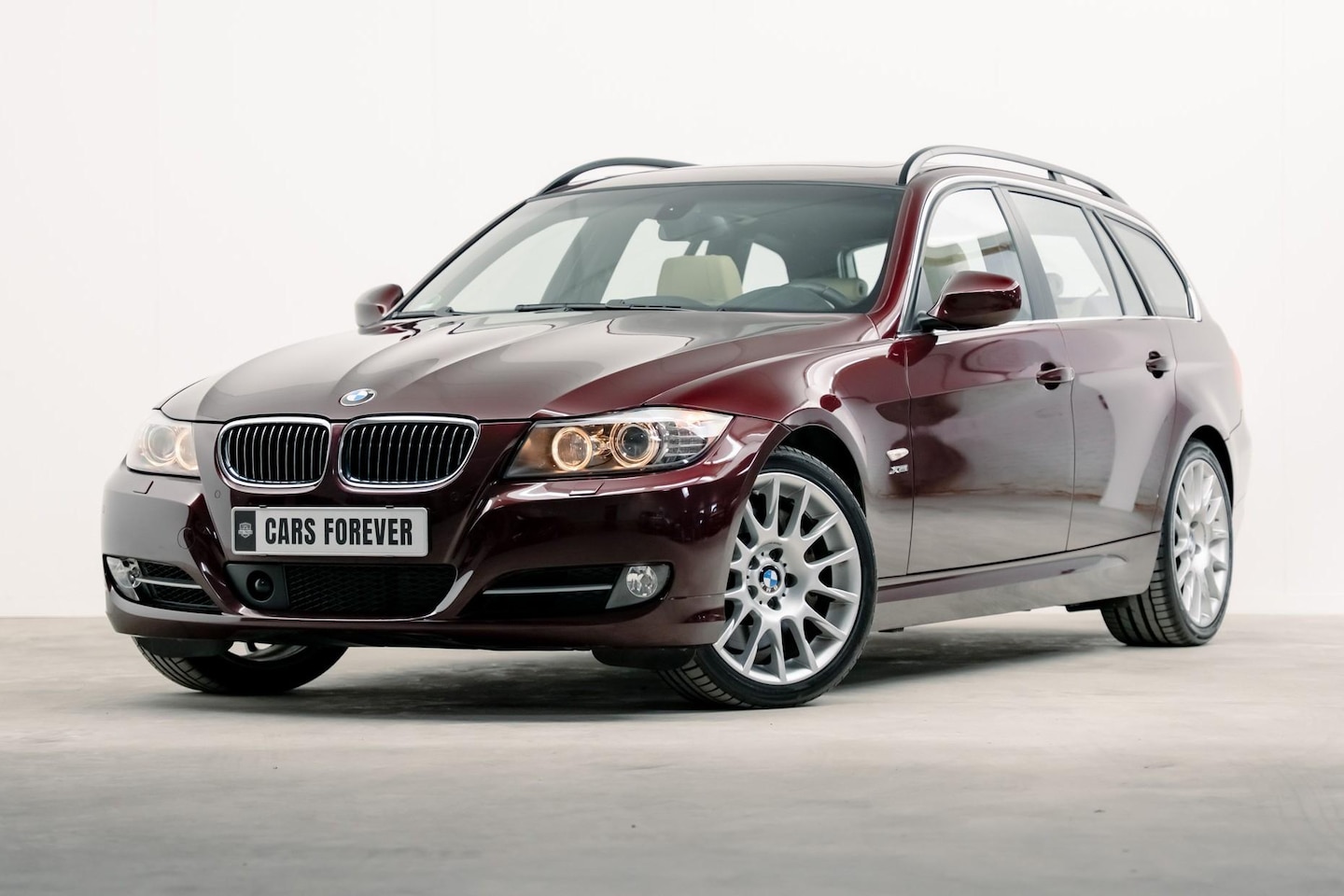 BMW 3-serie Touring - 335xi High Executive | Individual | 74.701 KM | BTW auto | - AutoWereld.nl