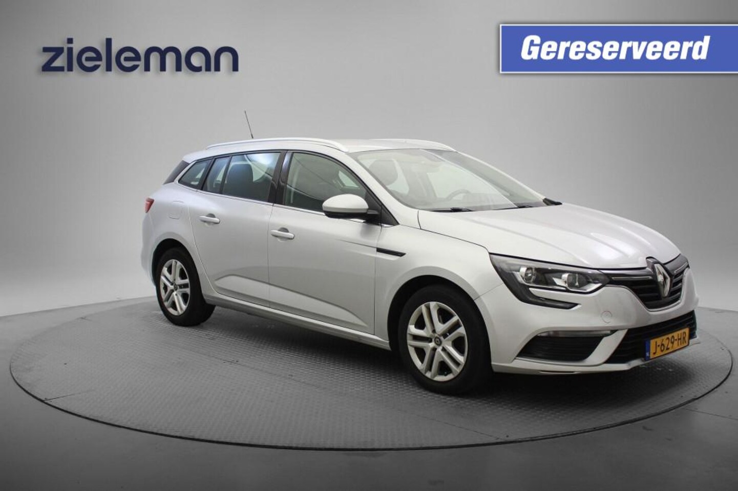 Renault Mégane Estate - Estate 1.3 TCE Zen - Carplay, Navi, Cruise, Clima GERESERVEERD - AutoWereld.nl