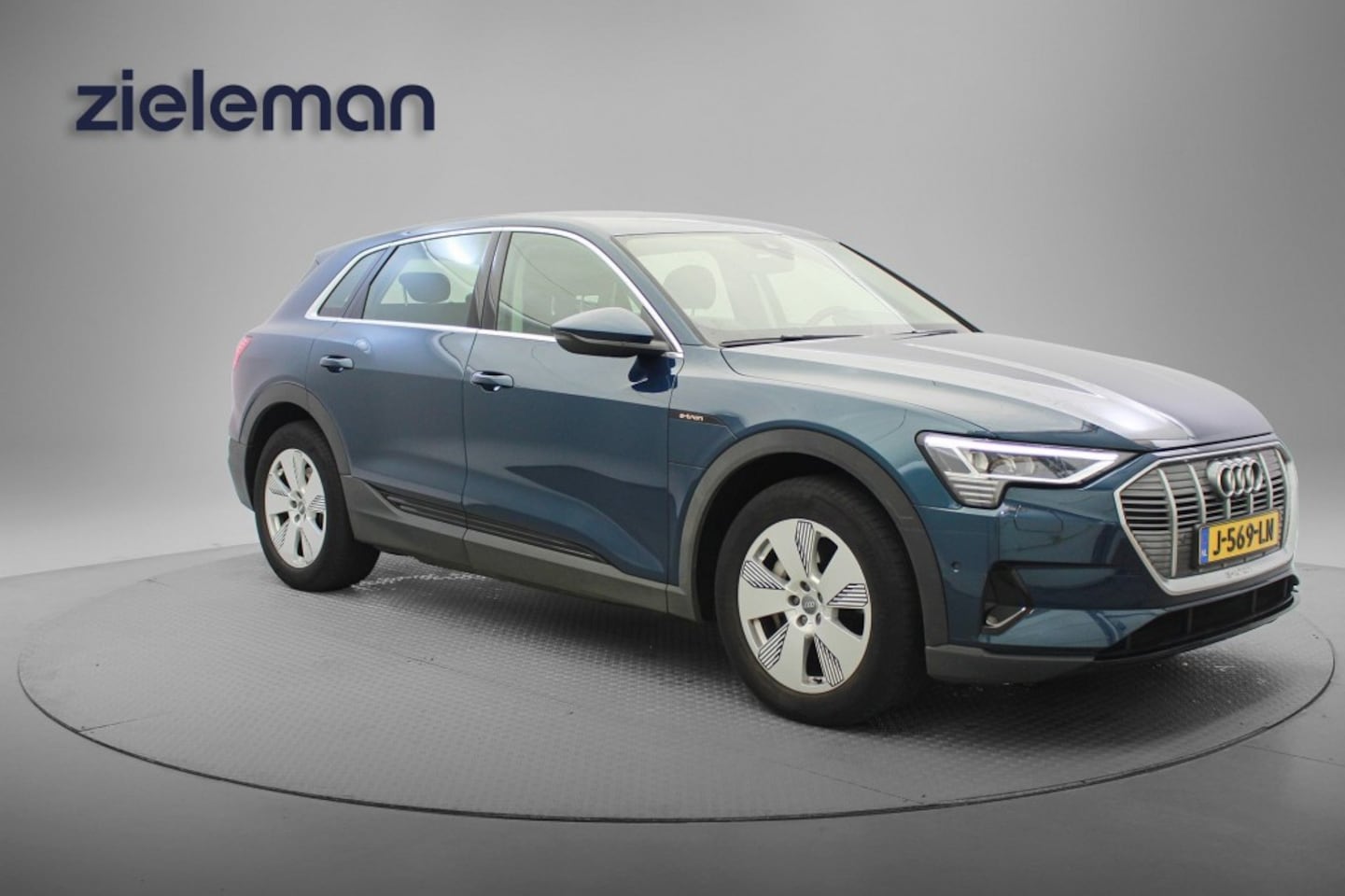 Audi e-tron - 50 quattro edition 71 kWh - Carplay, Navi, Cruise - AutoWereld.nl