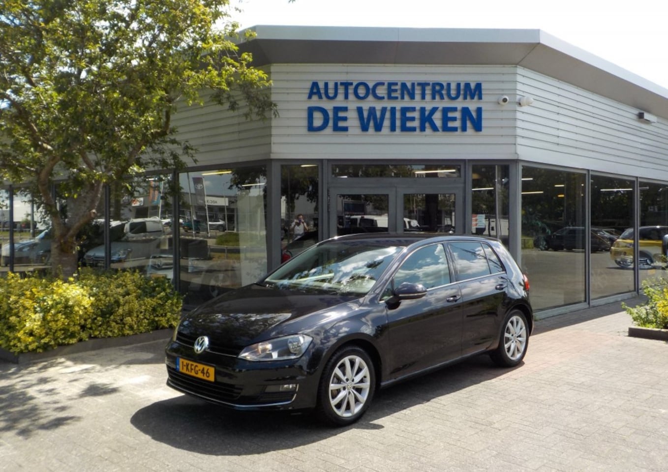Volkswagen Golf - 1.2 TSI HIGHLINE NAVI CLIMATRONIC CRUISE CONTROL STOELVERWARMING TREKHAAK APK GEKEURD TOT - AutoWereld.nl